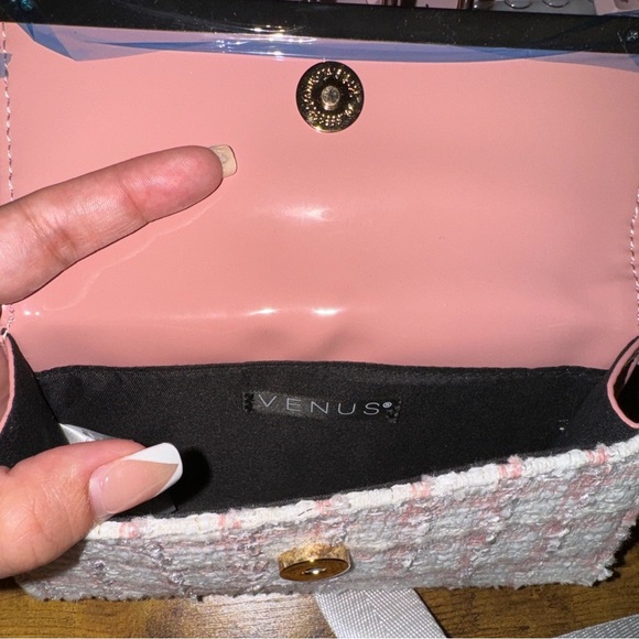 Venus Women's Pink White Tweed Structured Belt Bag New - Picture 4 of 8